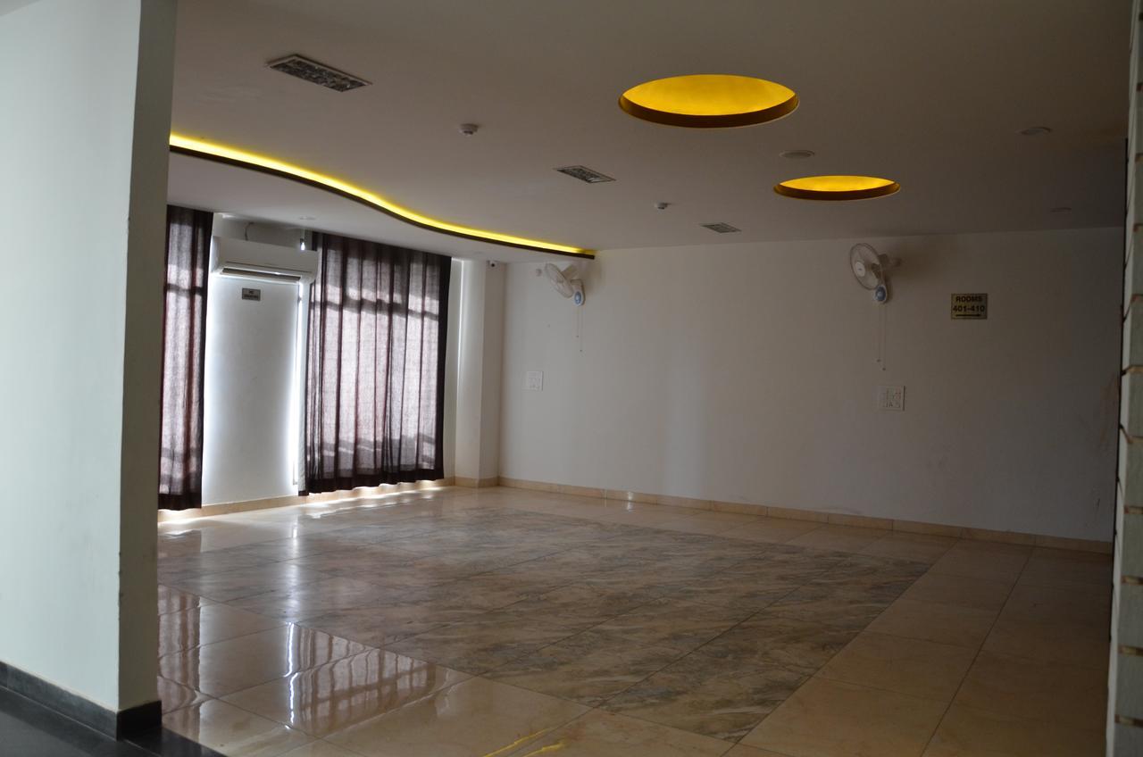 Hotel Fortune Blue Sikar Exterior foto